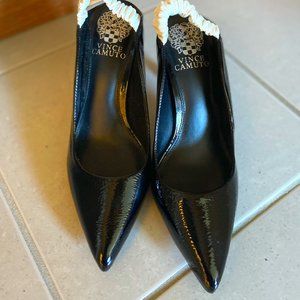 Vince Camuto heels 7.5